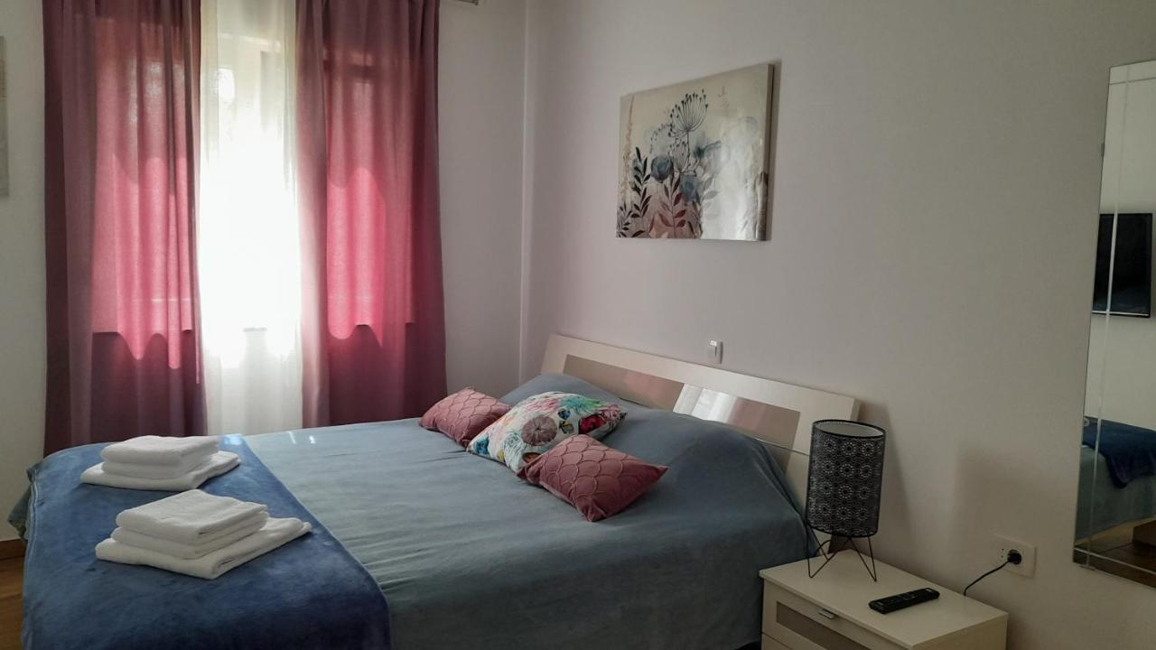Apartments & Room Danijel Pinezići エクステリア 写真