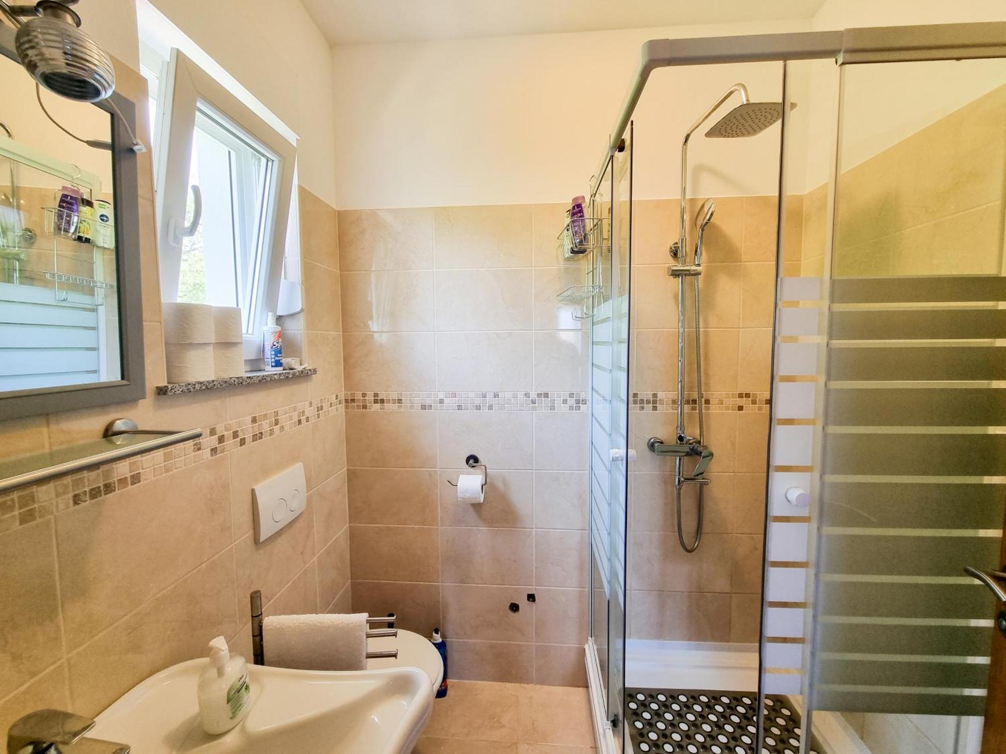 Apartments & Room Danijel Pinezići エクステリア 写真