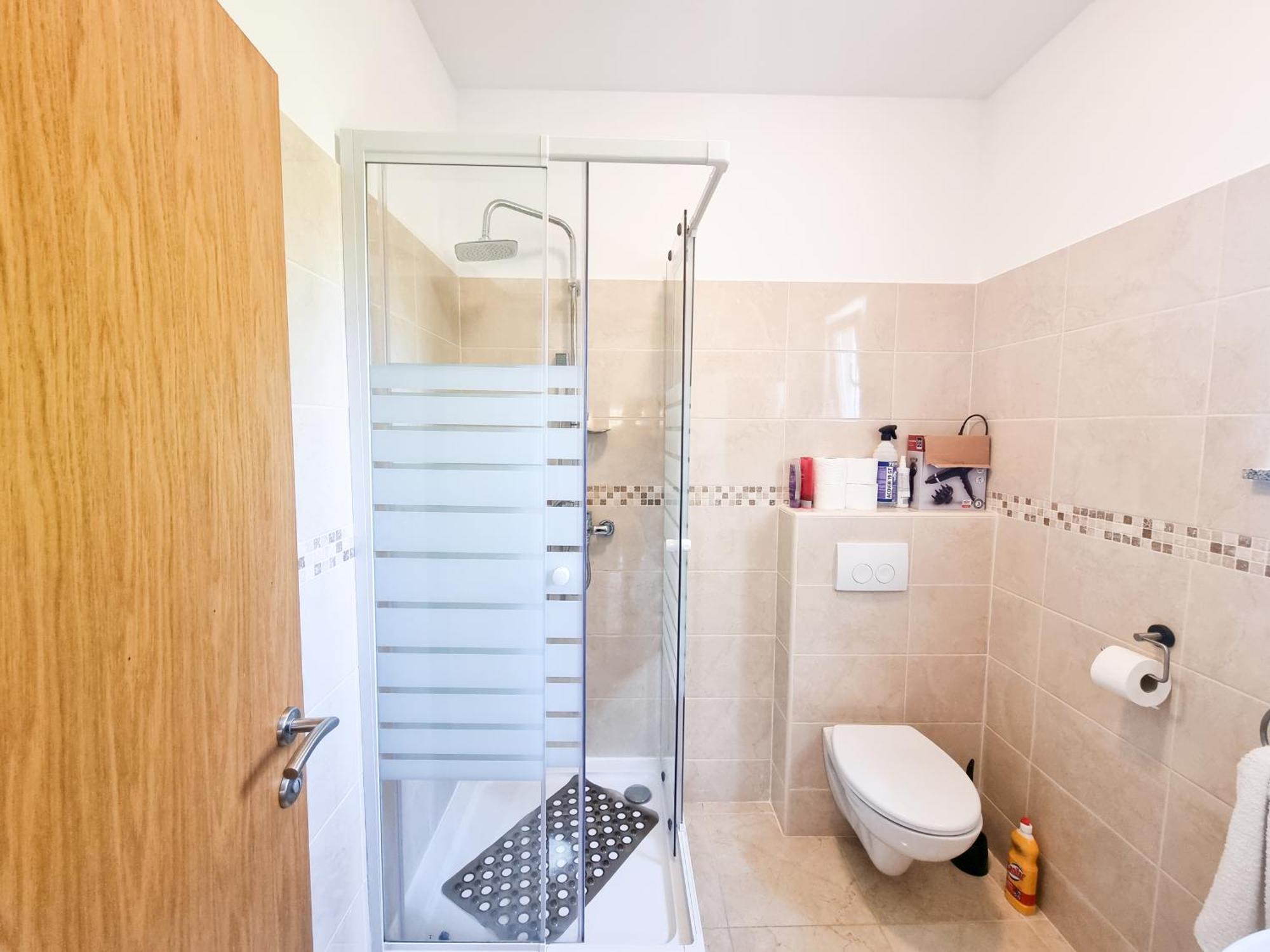 Apartments & Room Danijel Pinezići エクステリア 写真